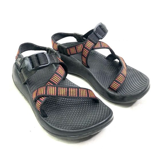 hiking sandals chaco